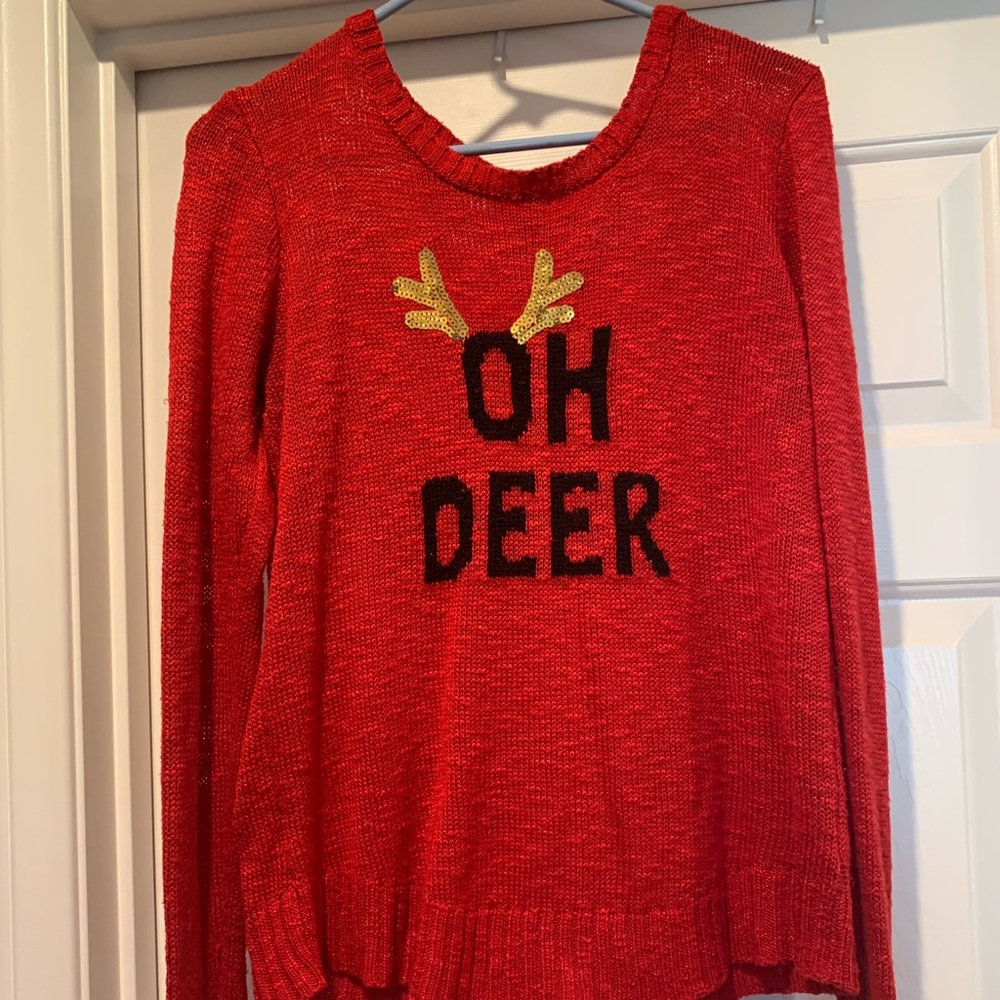 Christmas Sweater. No holes